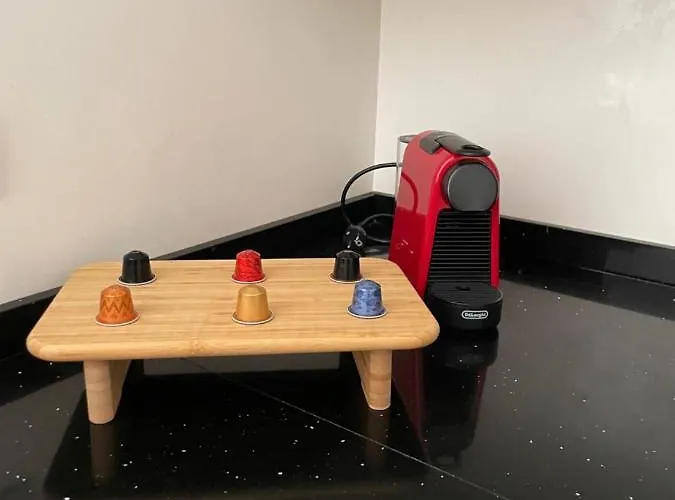 Santa D'amare Con Terrazzo E Box Auto Privato *