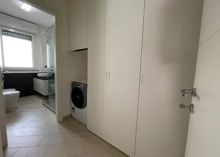 Santa D'amare Con Terrazzo E Box Auto Privato 아파트 산타마르게리타리구레